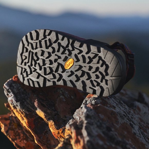 Bedrock Sandals Mountain Clog | Size 6 - Picture 5 of 5